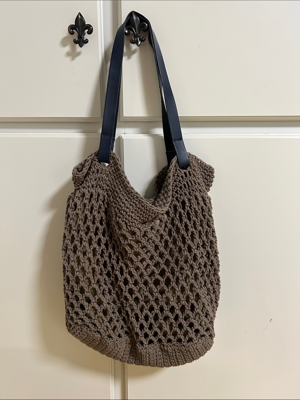 Woven Crochet Market Tote Bag Taupe with Navy Leather Straps